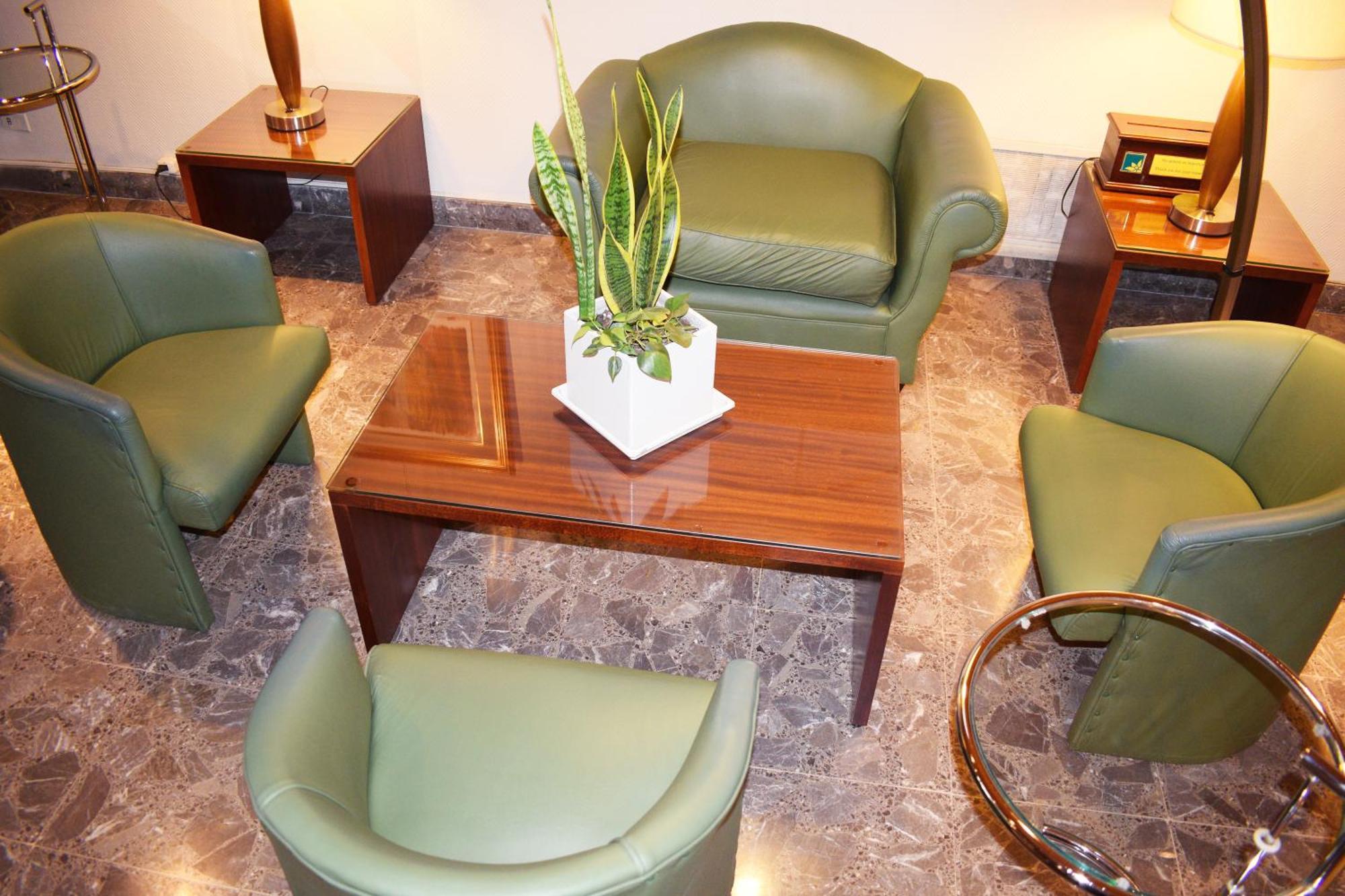 Hotel Solans Carlton — Photos 1